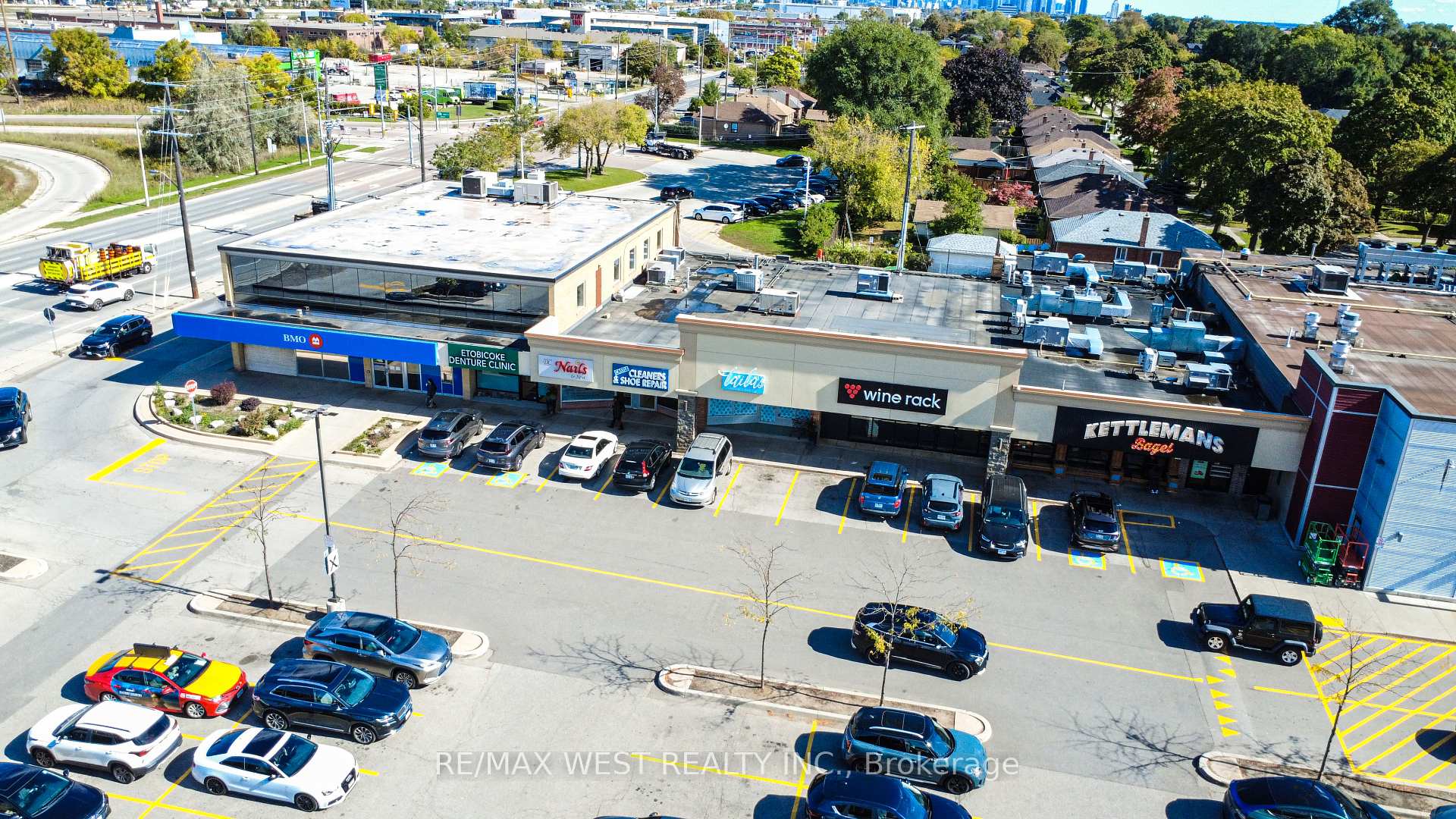 25 Silvercrest Avenue