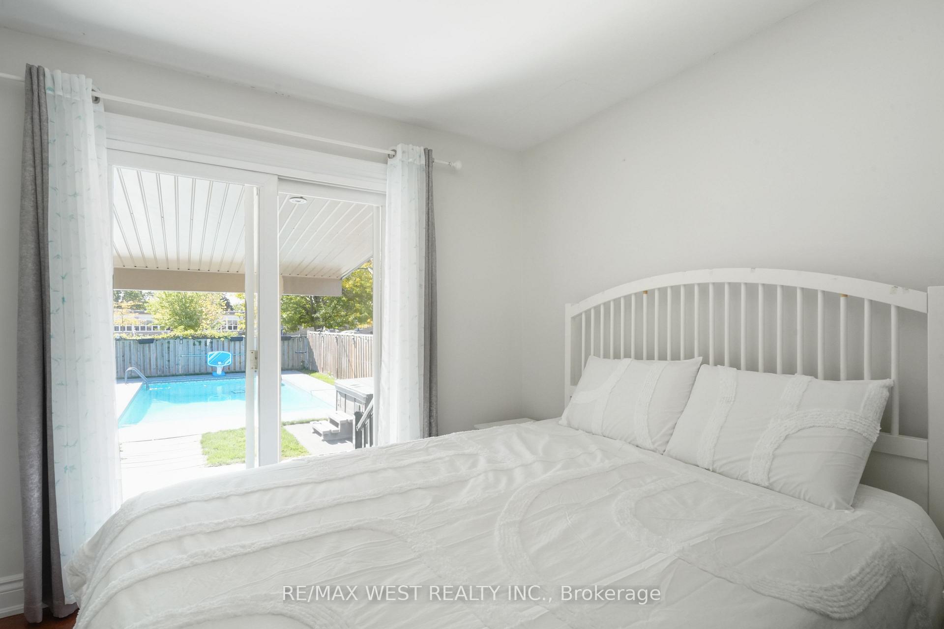 25 Silvercrest Avenue