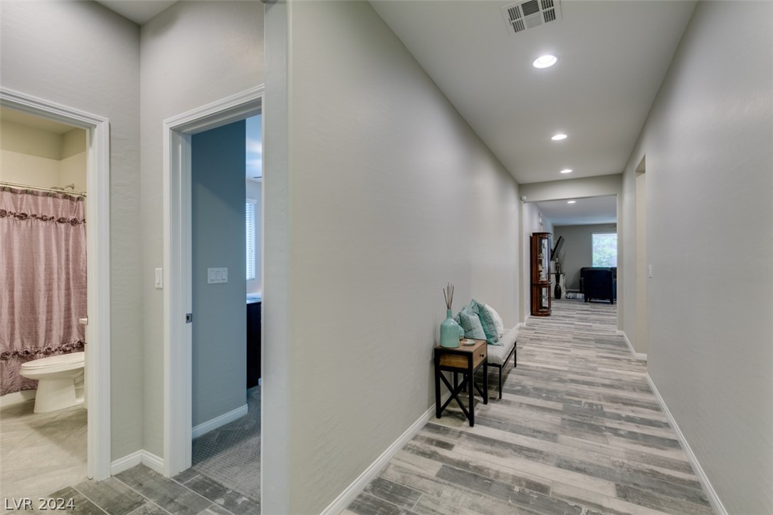 10829 Cowlite Avenue