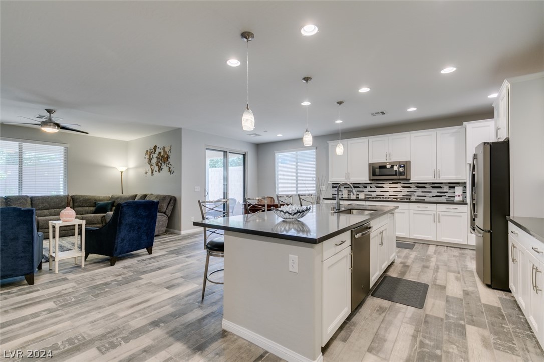 10829 Cowlite Avenue