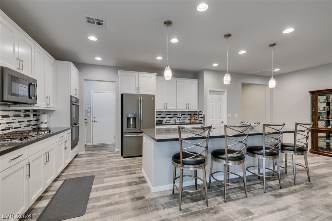 10829 Cowlite Avenue