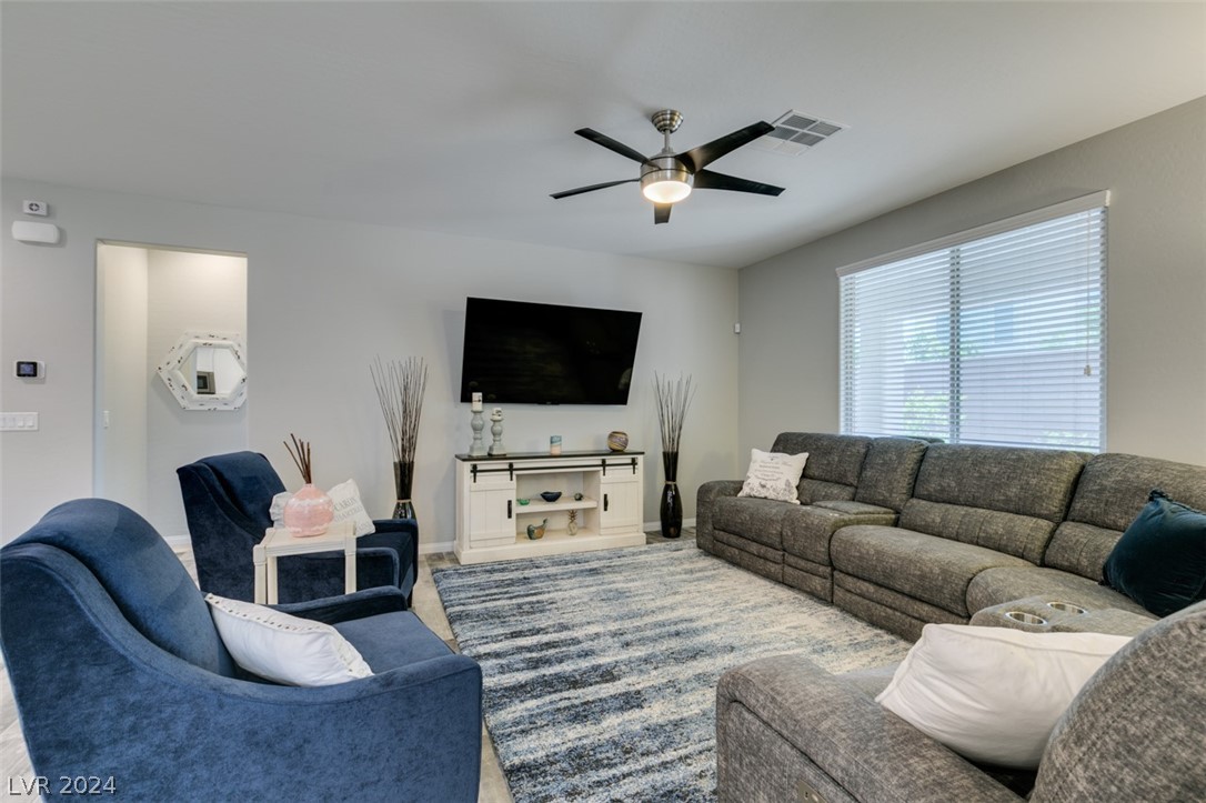 10829 Cowlite Avenue