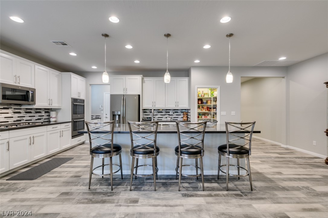 10829 Cowlite Avenue