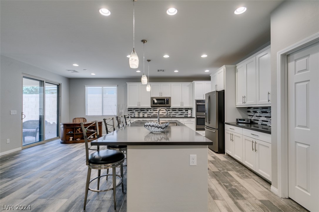 10829 Cowlite Avenue