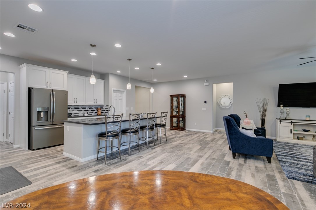 10829 Cowlite Avenue