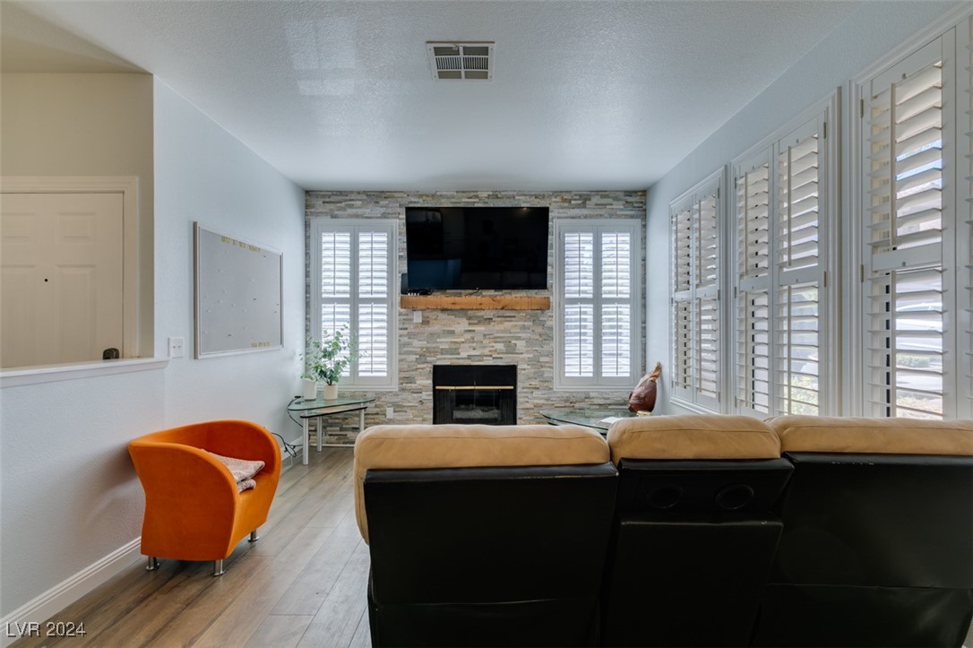 251 South Green Valley Parkway 1011