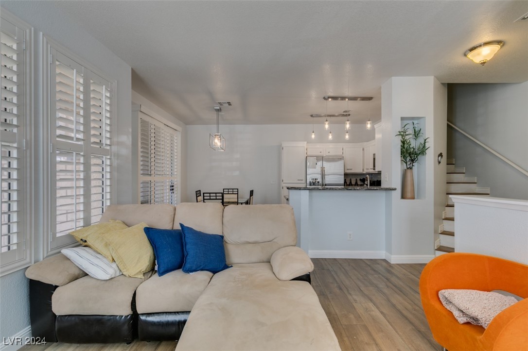 251 South Green Valley Parkway 1011