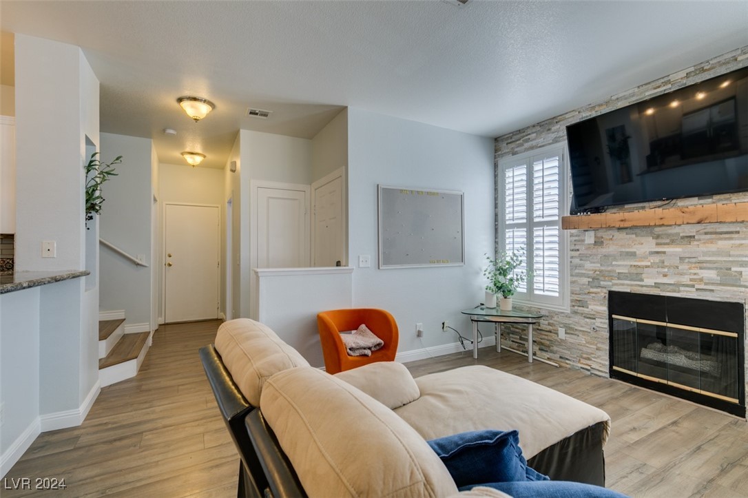 251 South Green Valley Parkway 1011