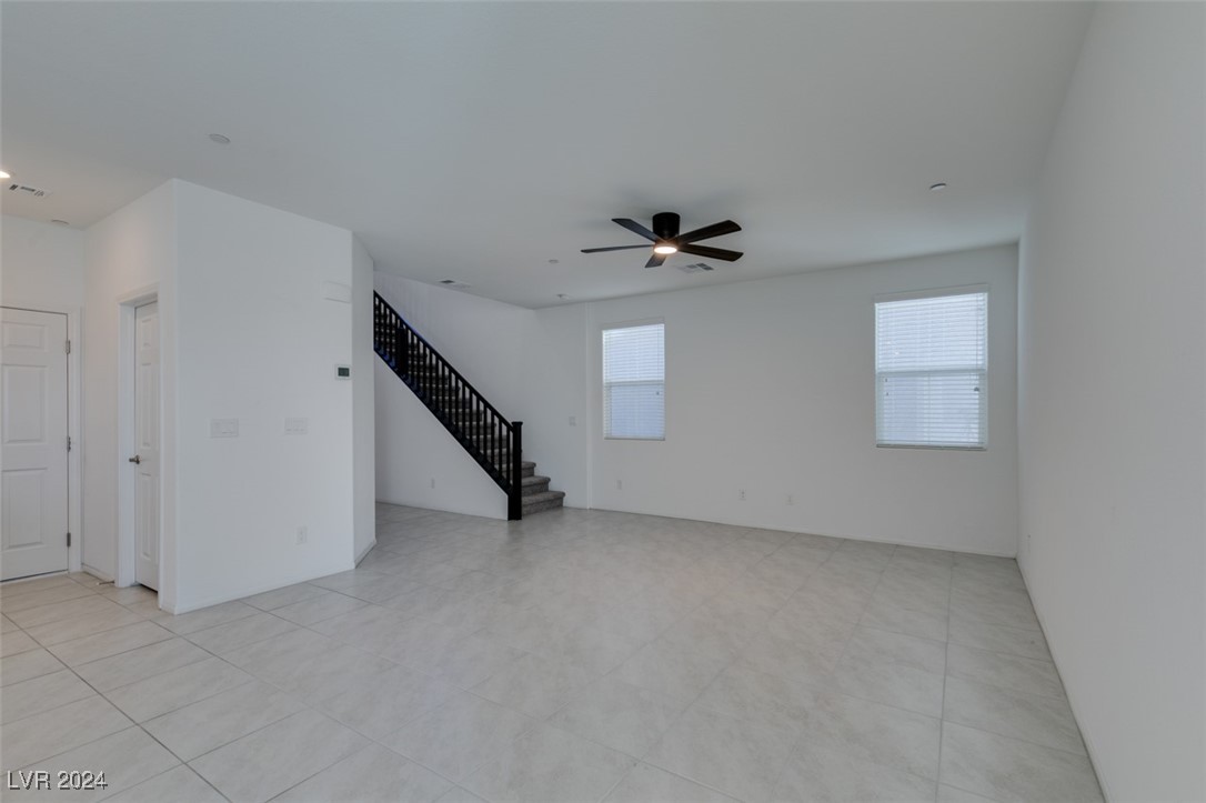 6858 Sweet Bay Street