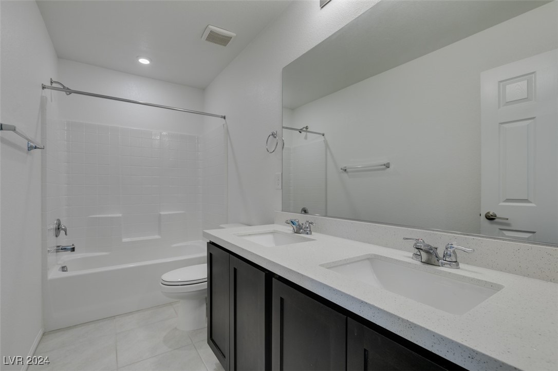 6858 Sweet Bay Street