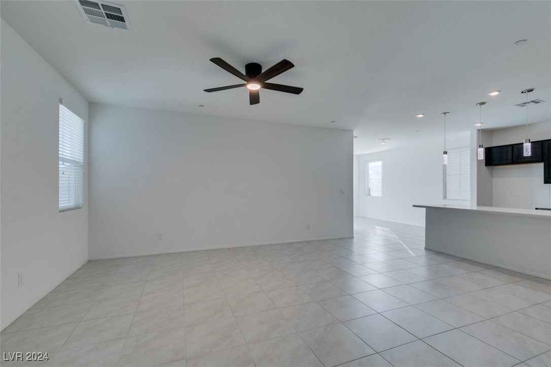 6858 Sweet Bay Street