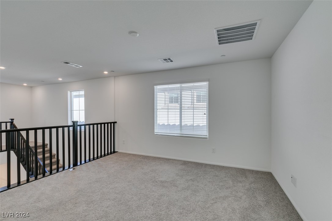 6858 Sweet Bay Street