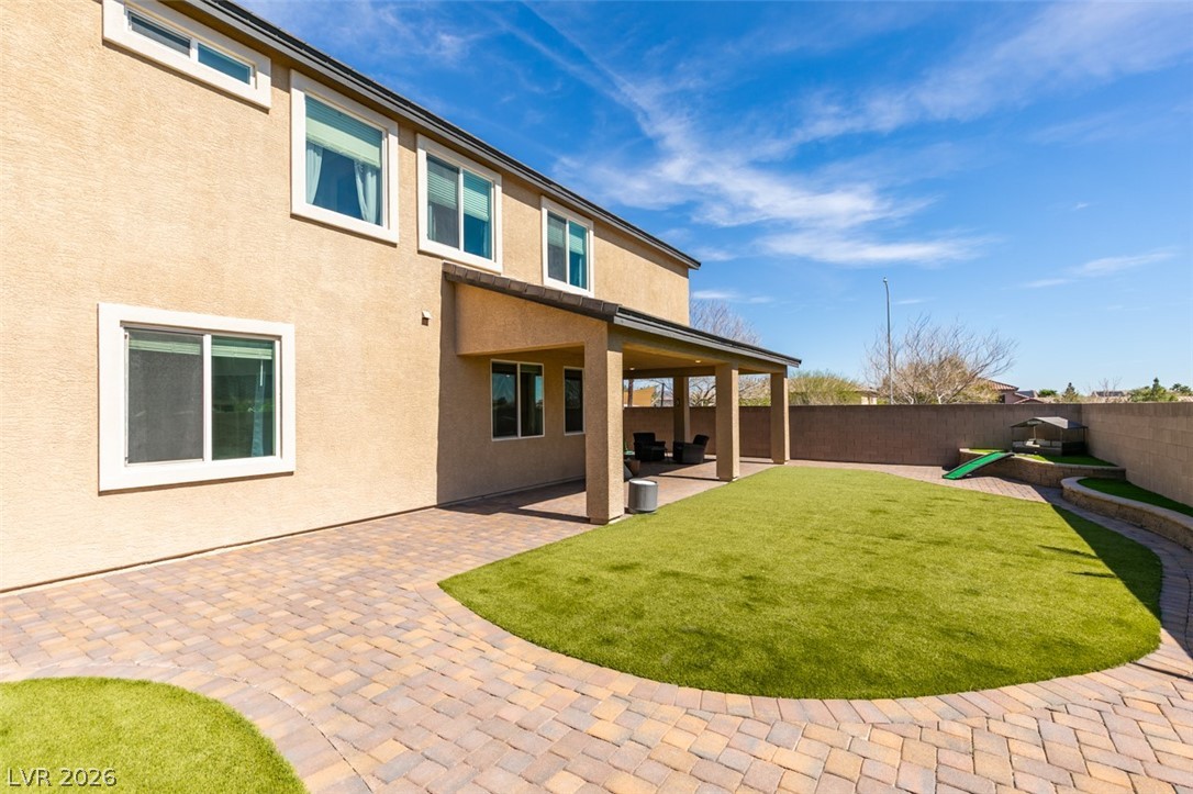 4049 Fossatello Avenue