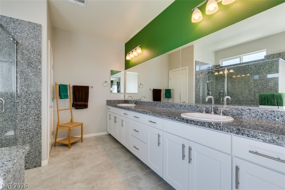 4049 Fossatello Avenue