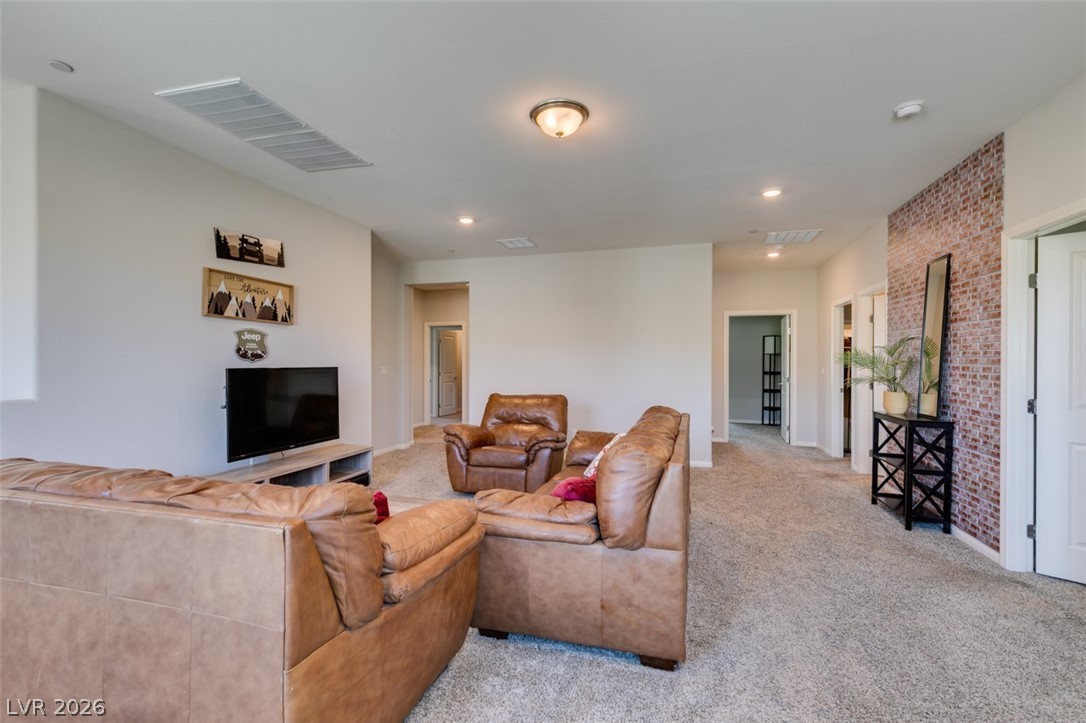 4049 Fossatello Avenue