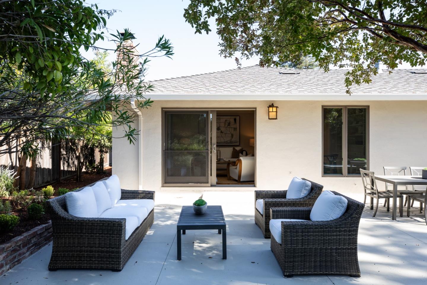 1507 Dominion Avenue