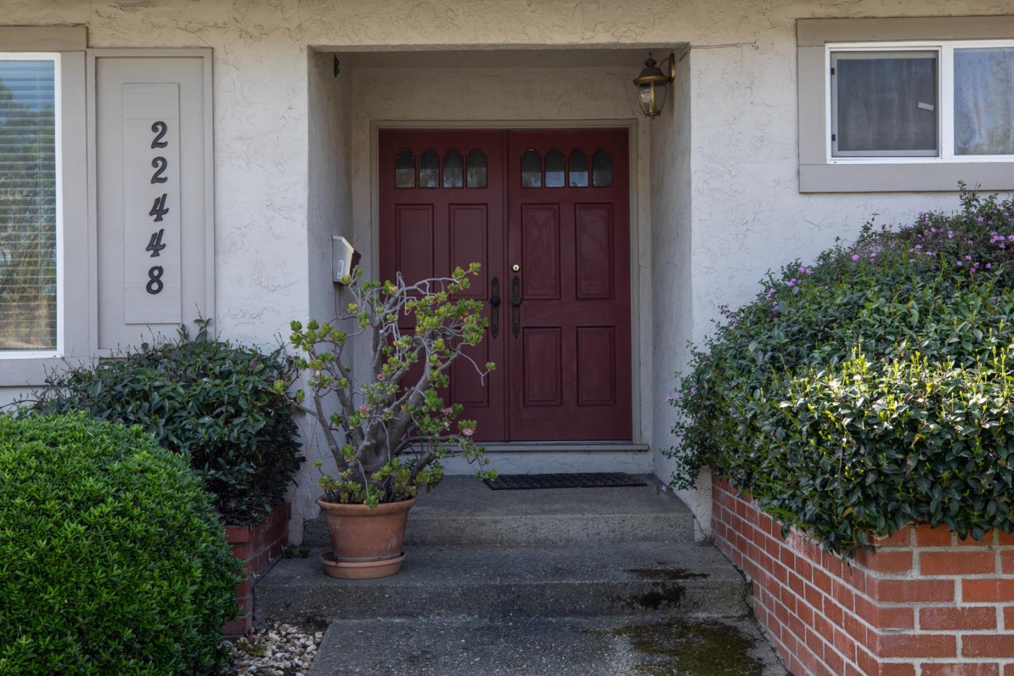 22448 Salem Avenue