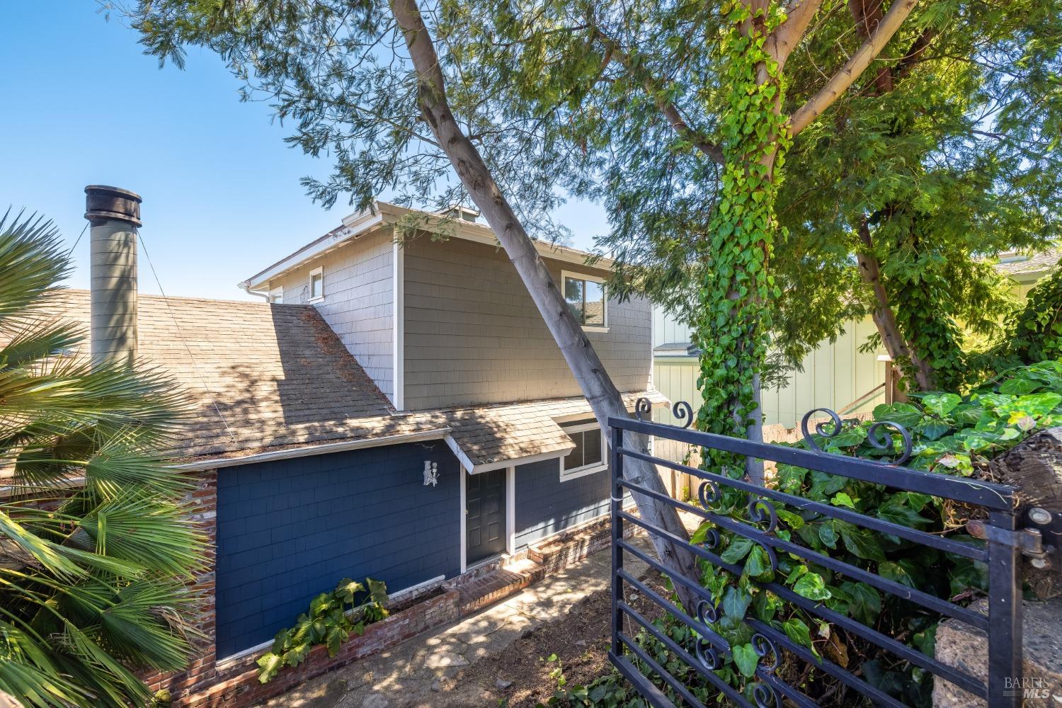 824 Point San Pedro Rd