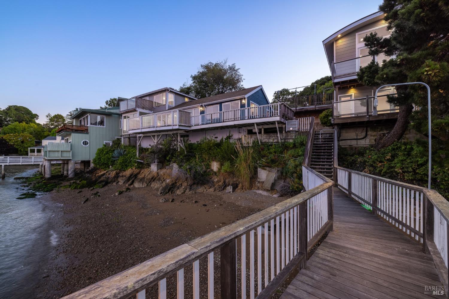 824 Point San Pedro Rd