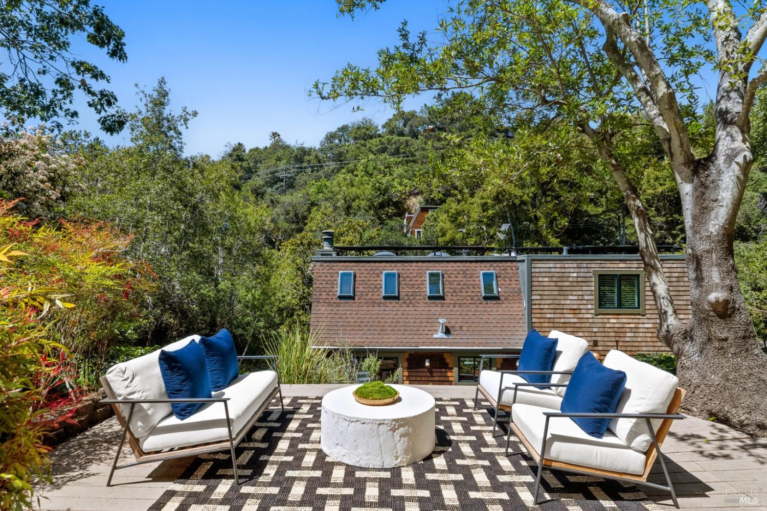32 Wolfe Canyon Rd