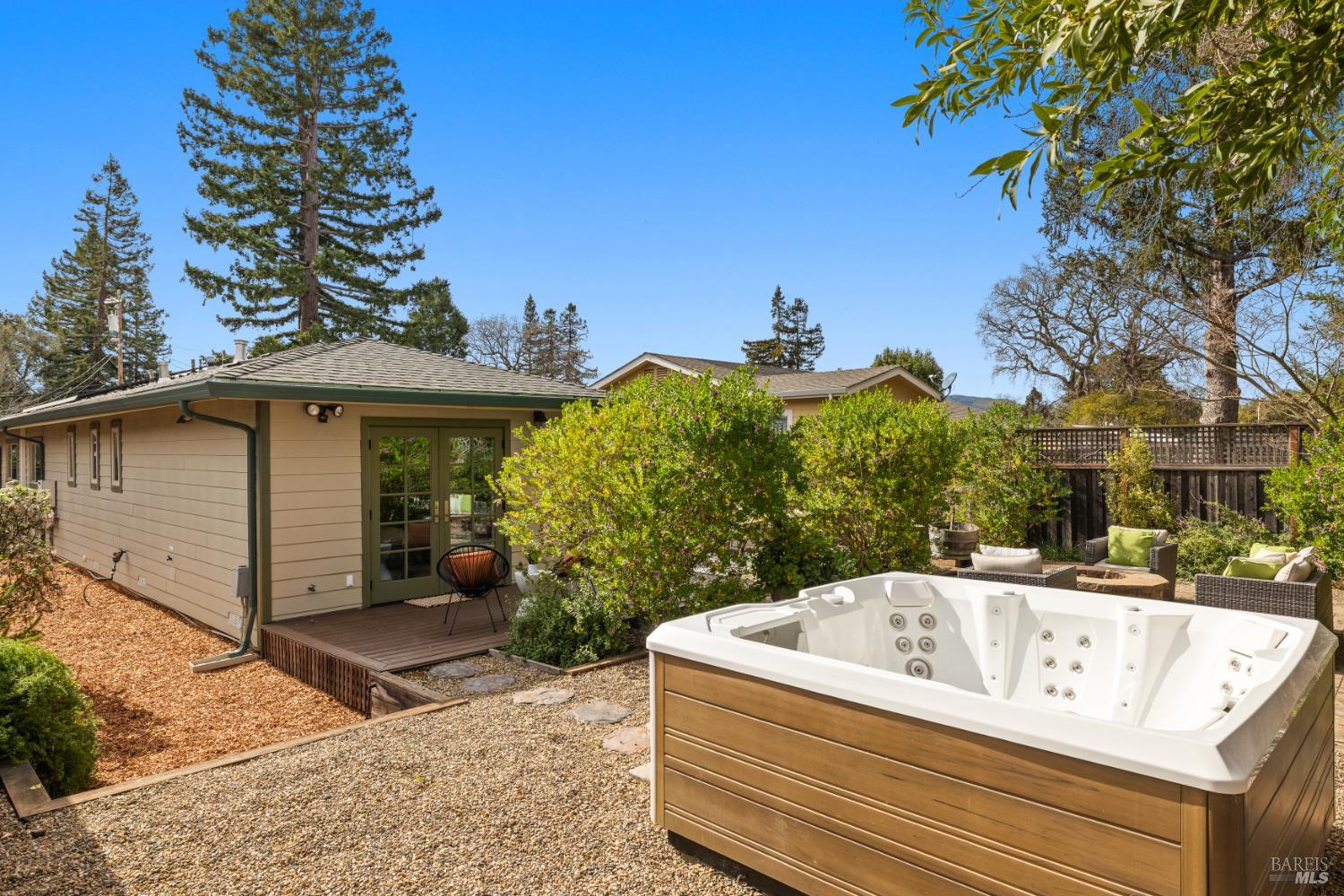 16 Washington Avenue