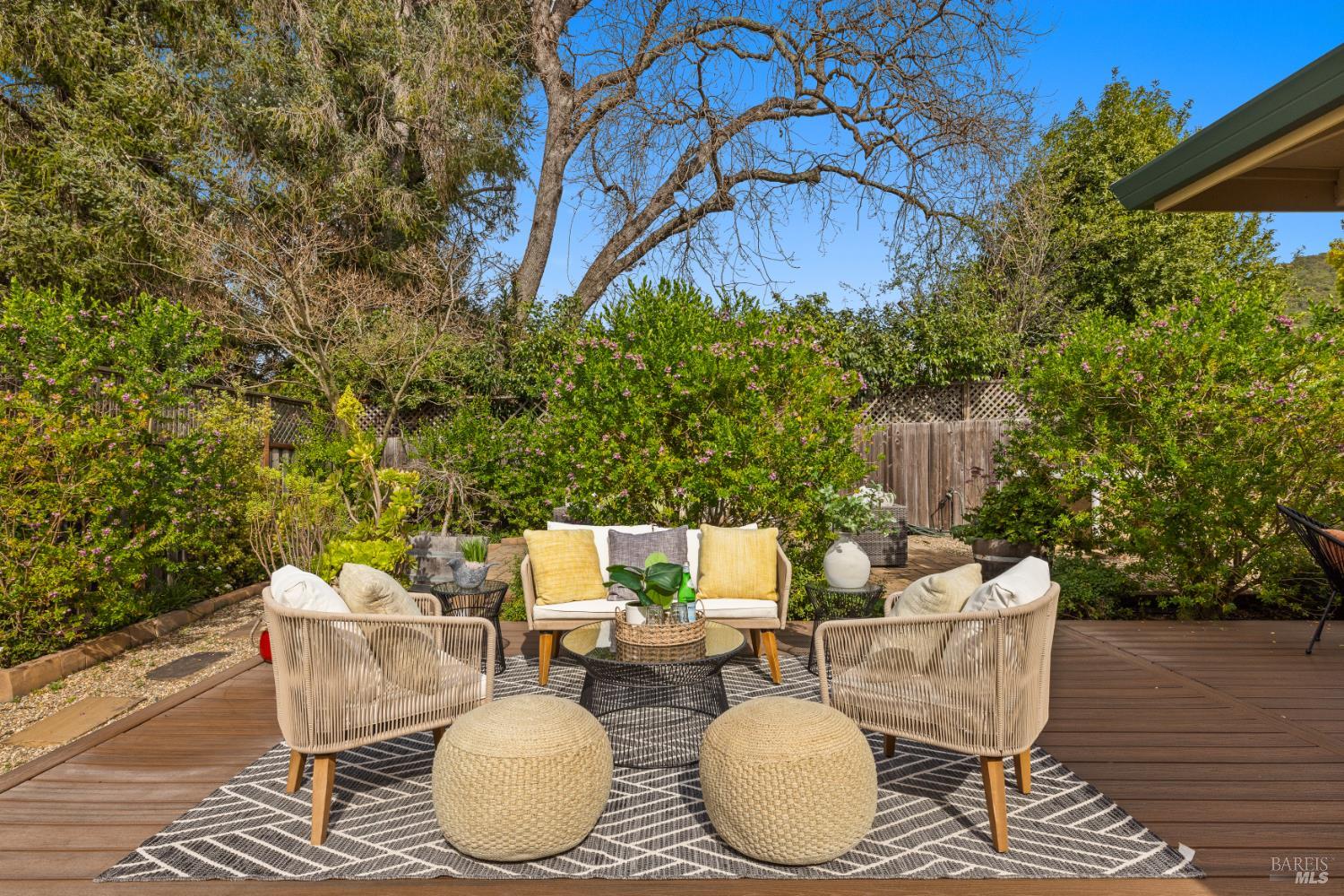 16 Washington Avenue