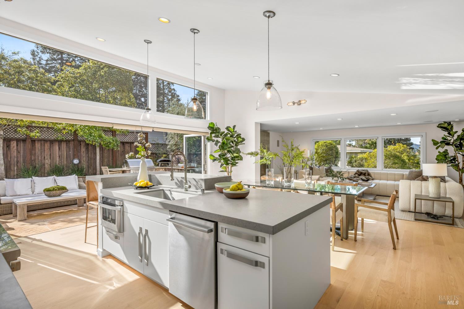 34 Southridge Drive
