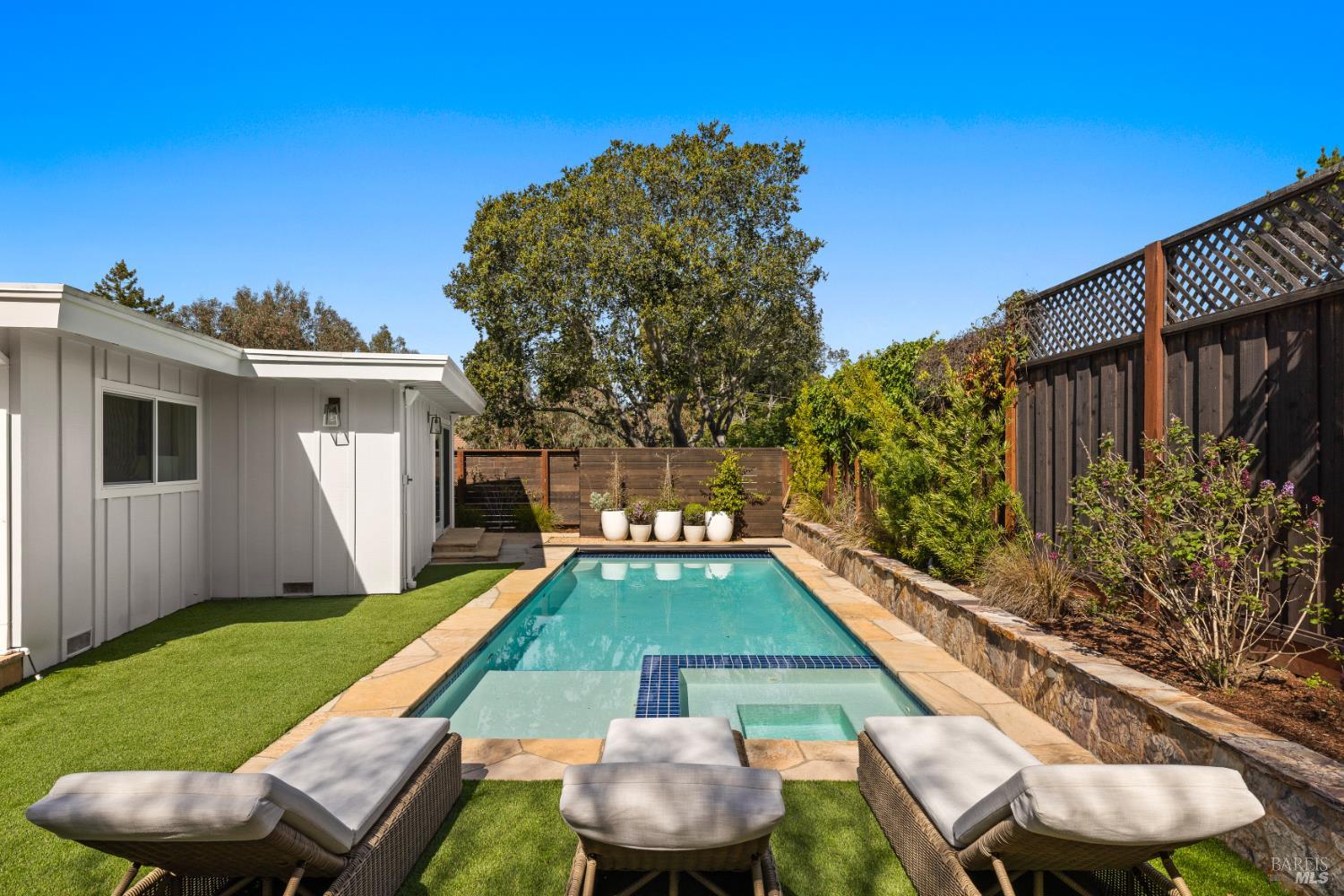34 Southridge Drive