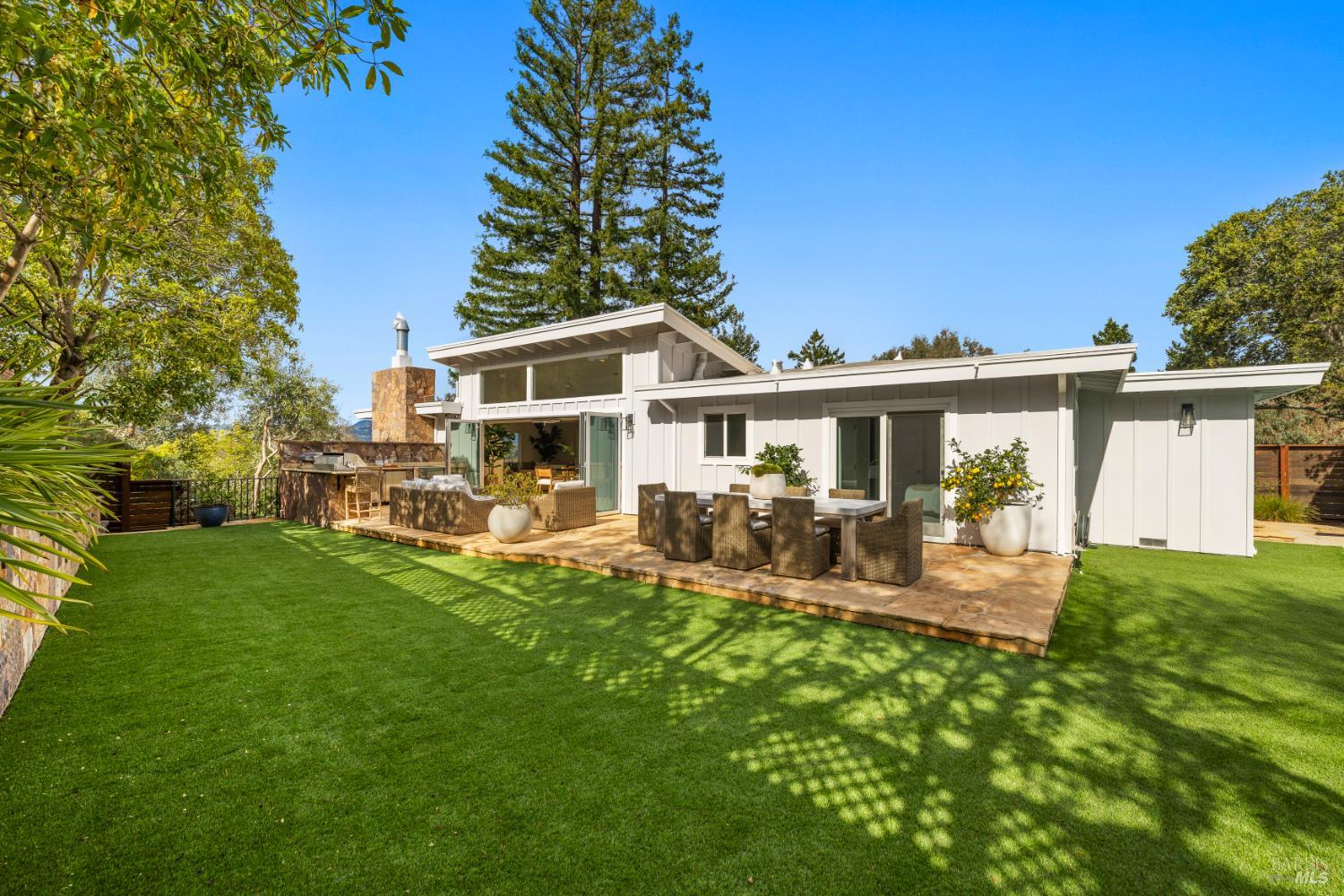 34 Southridge Drive