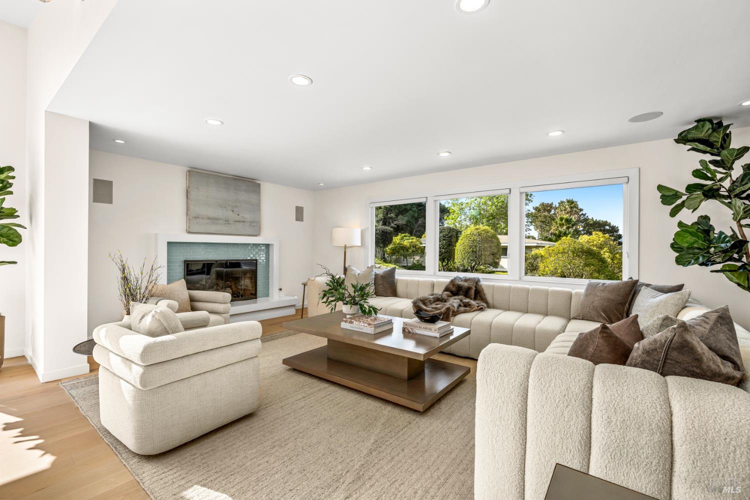 34 Southridge Drive
