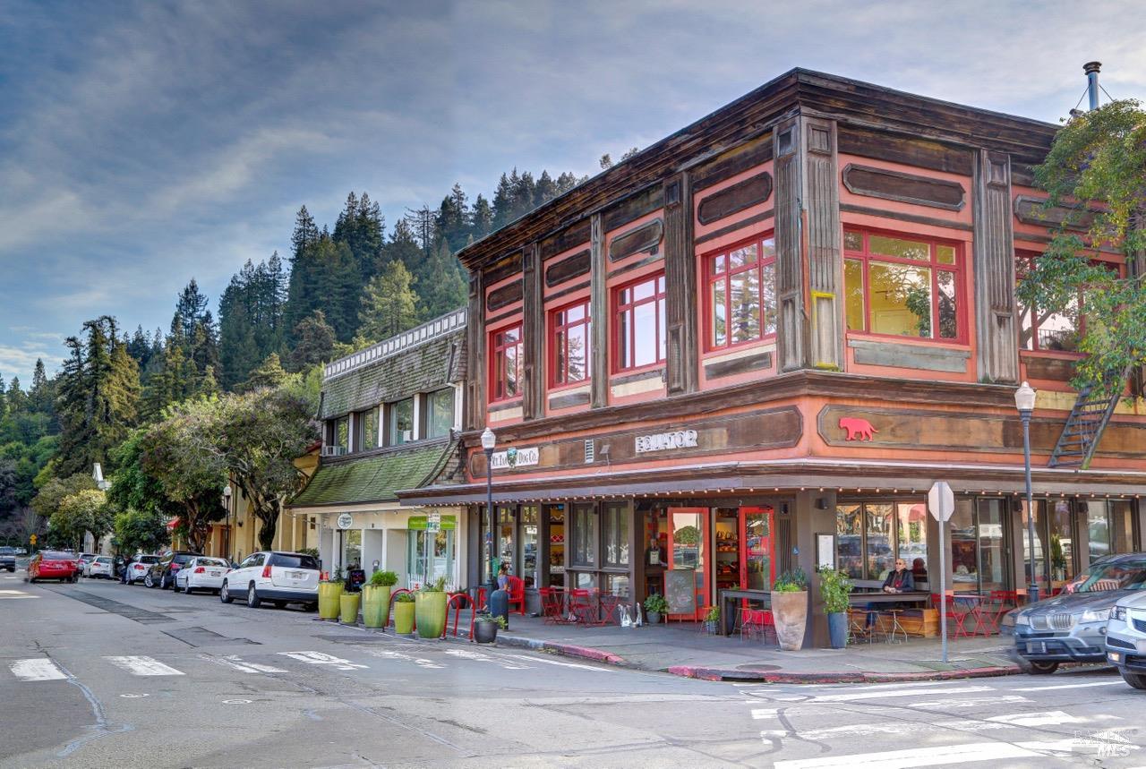 419 Laverne Avenue