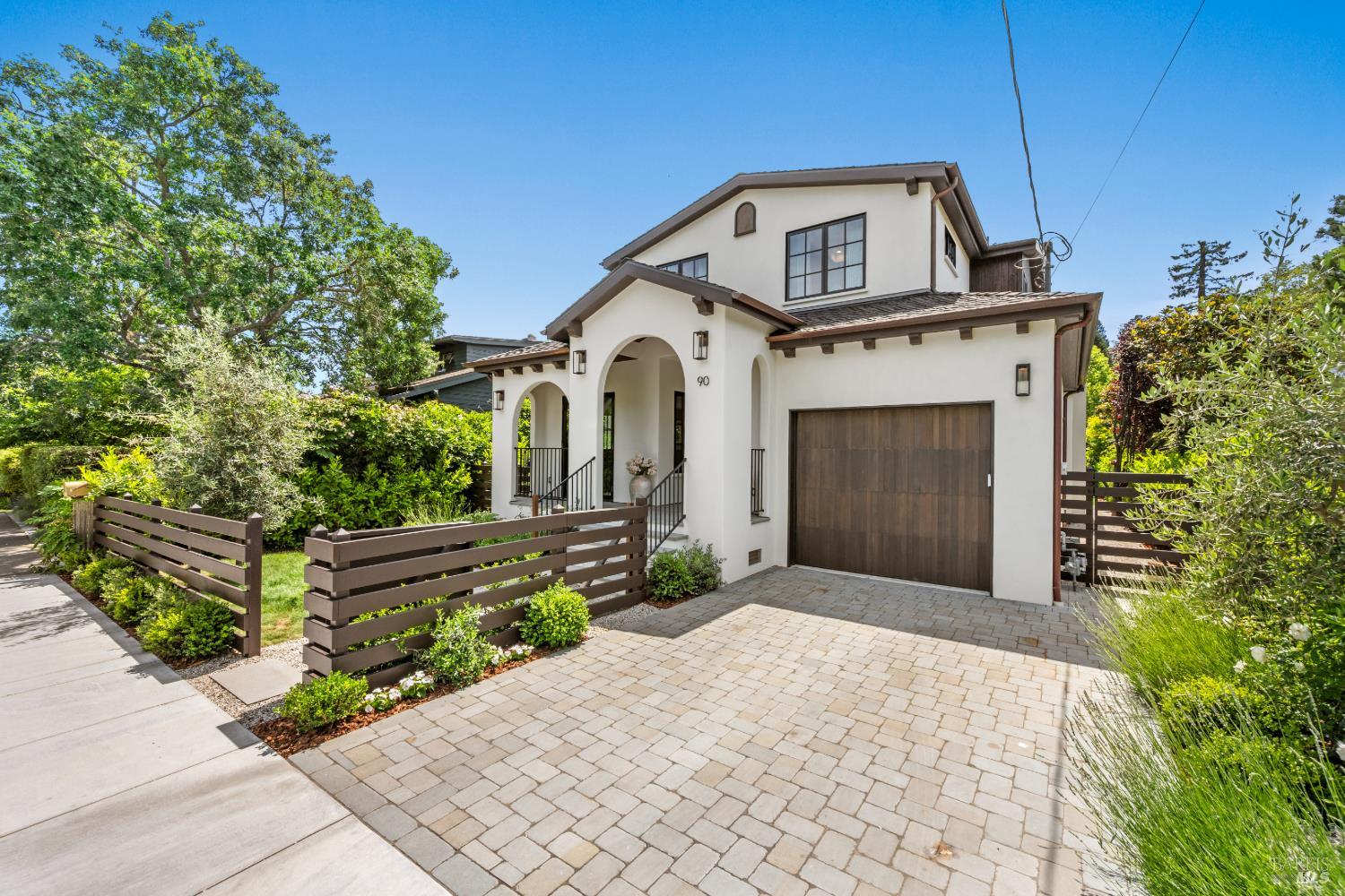 90 Walnut Avenue