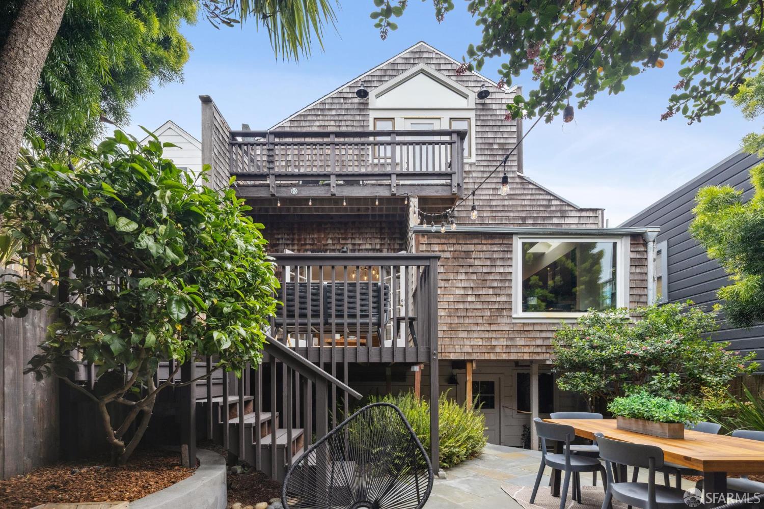 524 Ellsworth Street