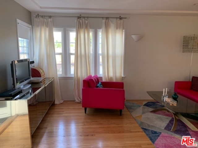 10578 AYRES AVE Unit: 3