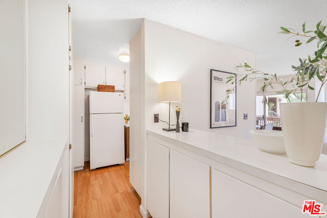 6000 Canterbury Dr Unit: D212