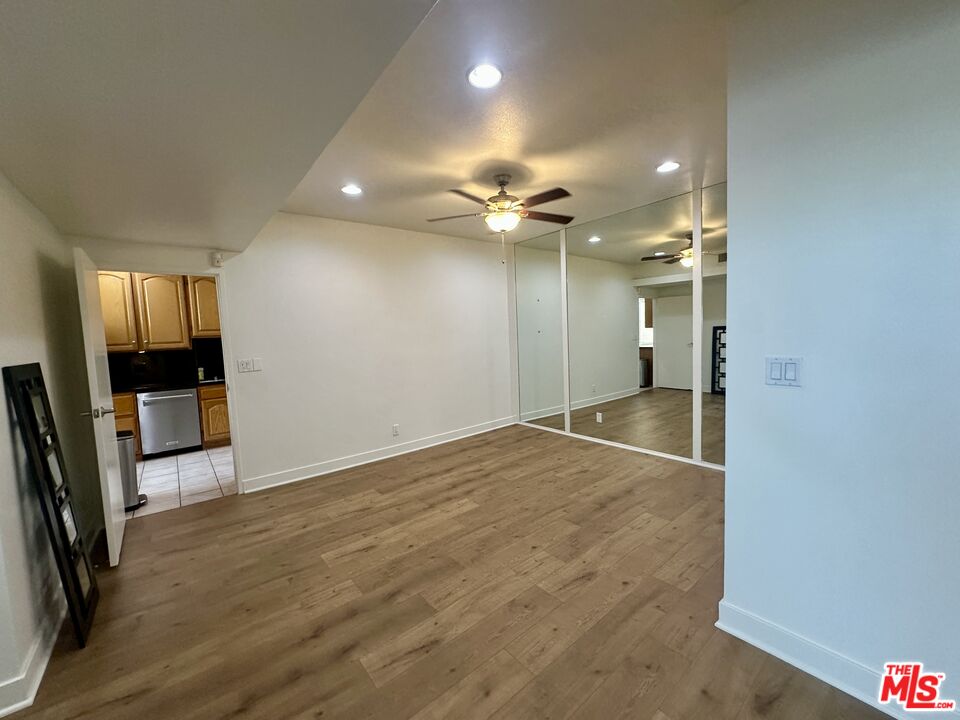 1531 Camden Ave Unit: PH3