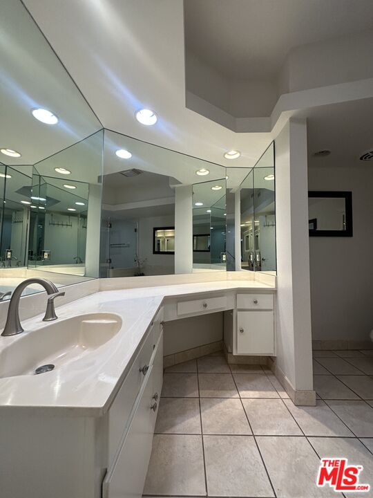 1531 Camden Ave Unit: PH3