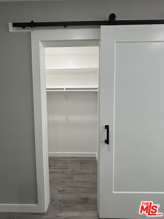 940 7th St Unit: 9
