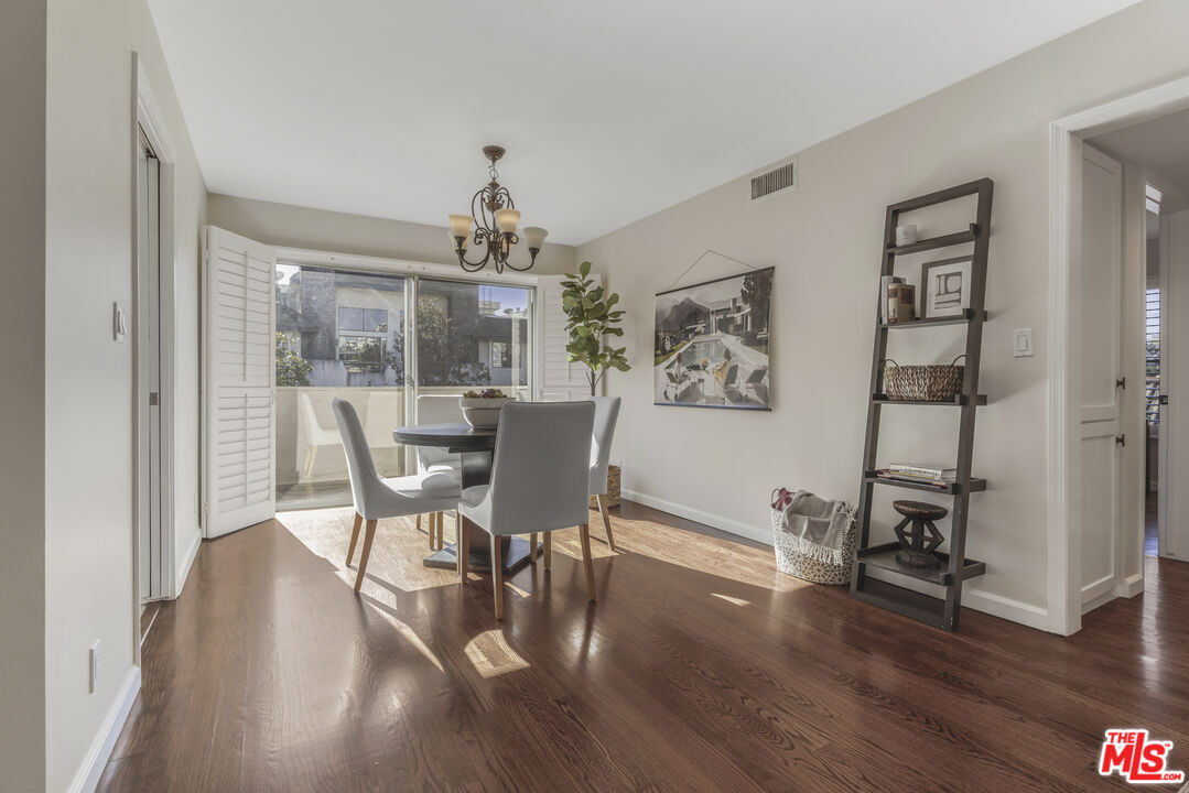 10685 Wilkins Ave Unit: 4