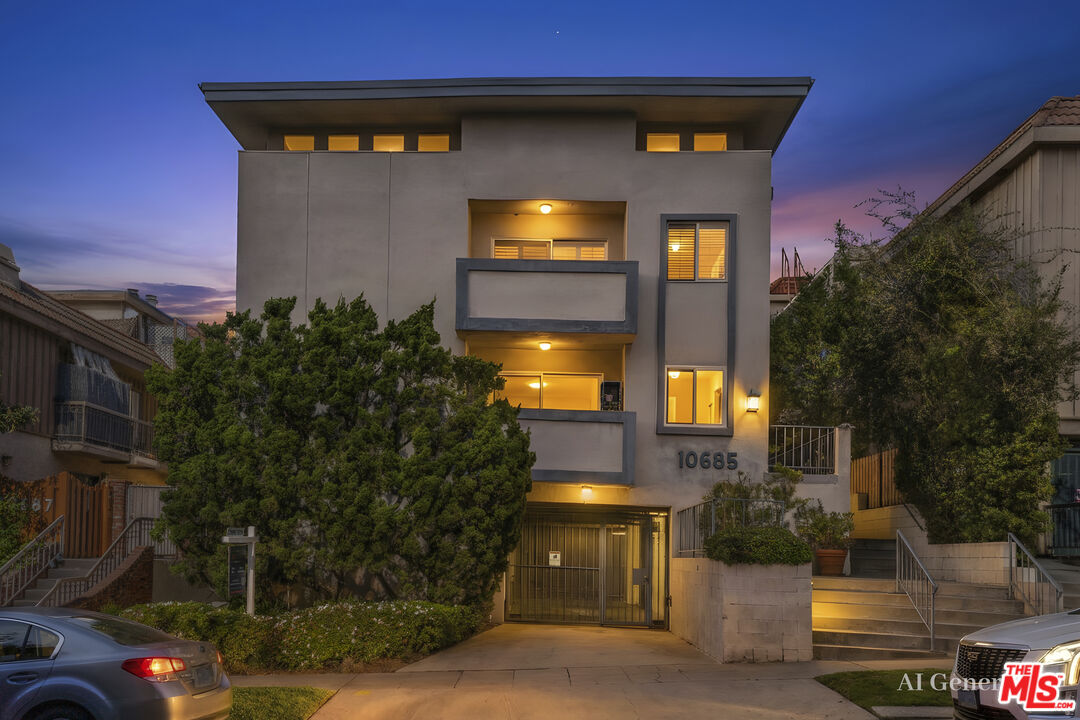 10685 Wilkins Ave Unit: 4