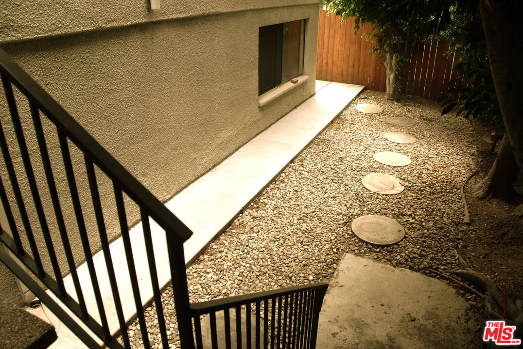 3675 Keystone Ave Unit: 6