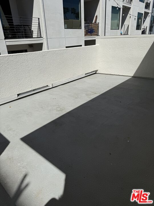 3675 Keystone Ave Unit: 6