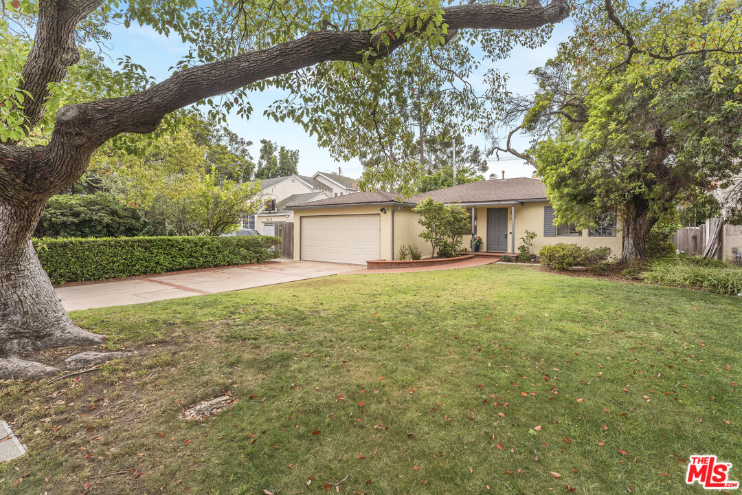 3461 Military Ave