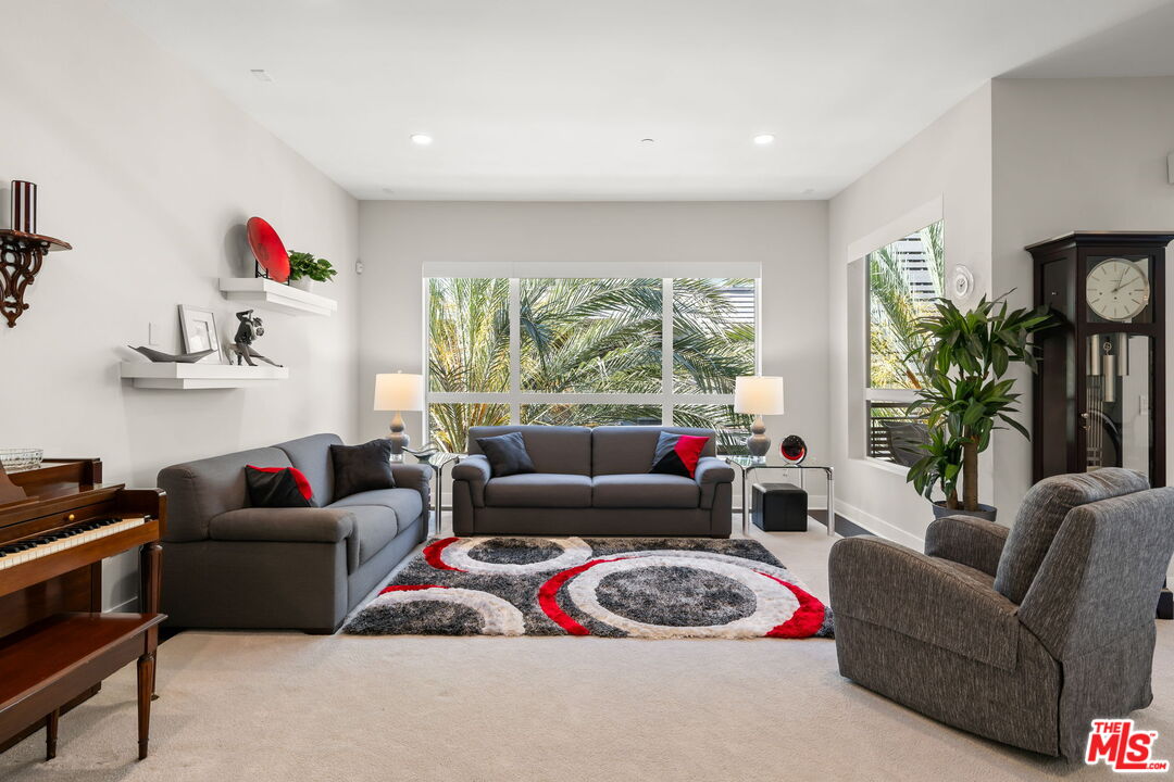 12763 Shell Pl Unit: 2