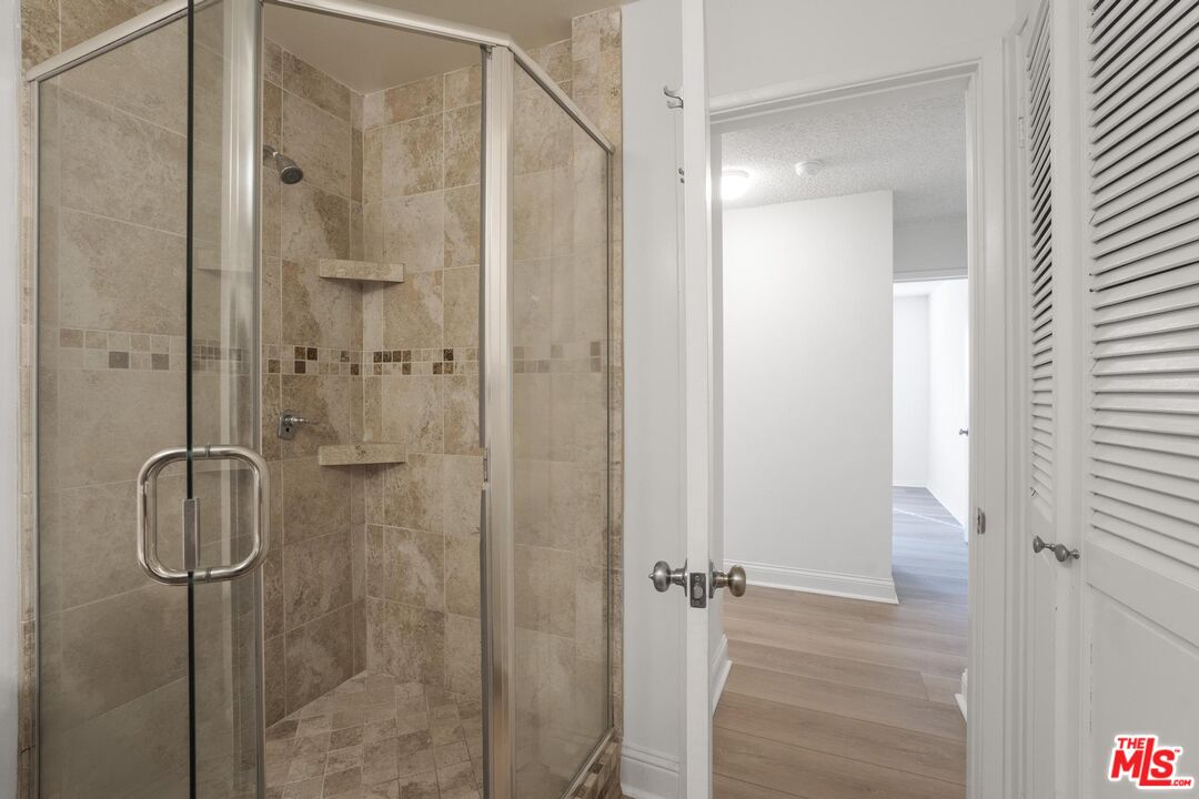 930 3rd St Unit: 107