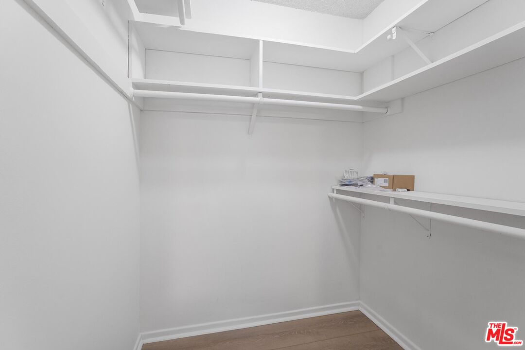930 3rd St Unit: 107