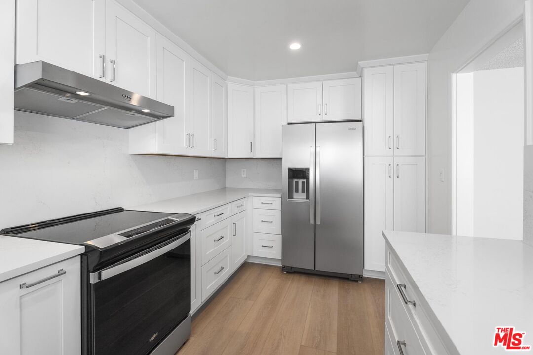 930 3rd St Unit: 107