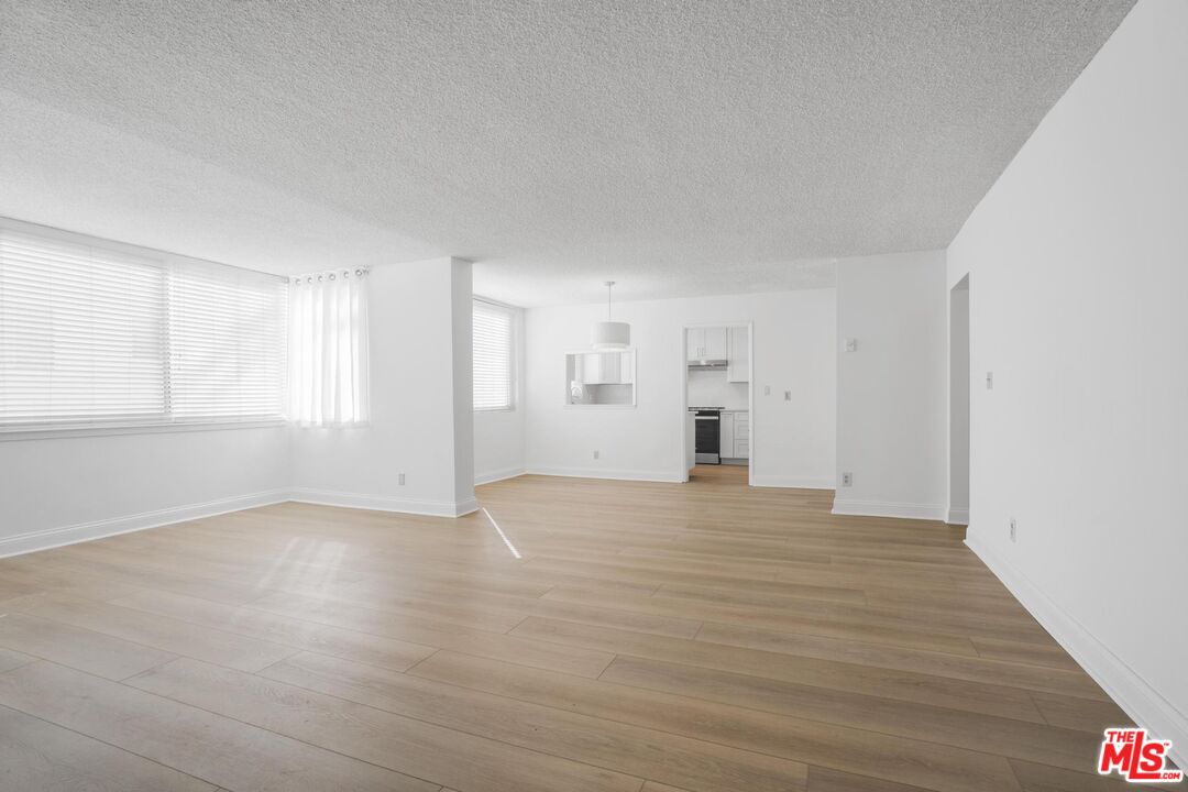 930 3rd St Unit: 107