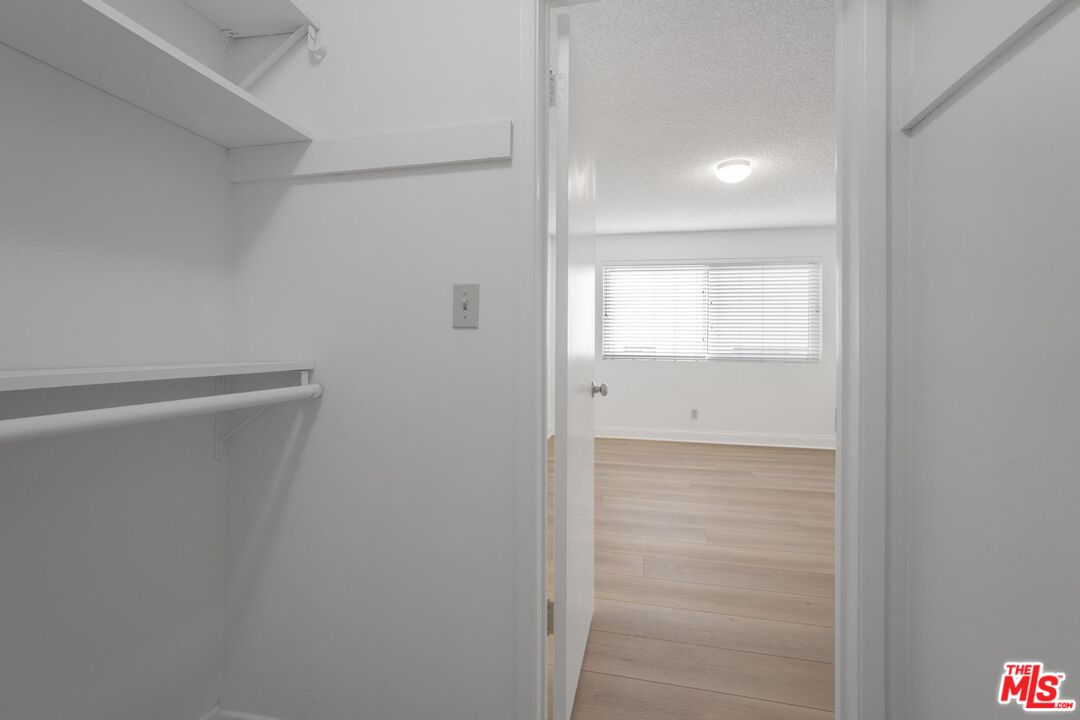 930 3rd St Unit: 107