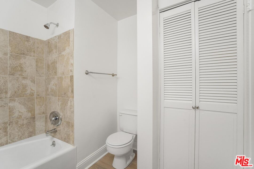 930 3rd St Unit: 107